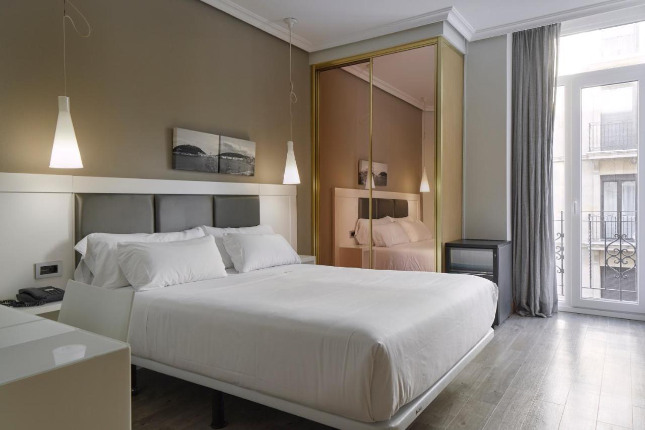 Pension Alemana Сан-Себастьян Экстерьер фото