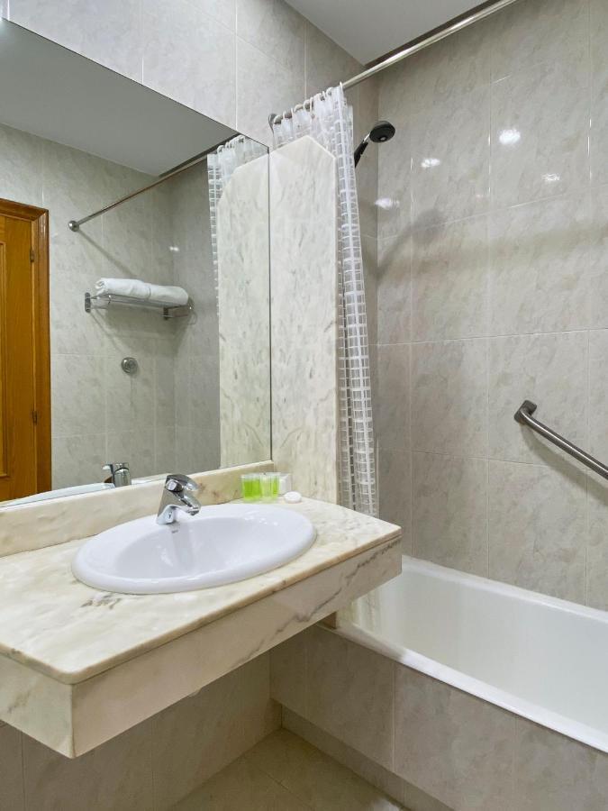 Pension Alemana Сан-Себастьян Экстерьер фото