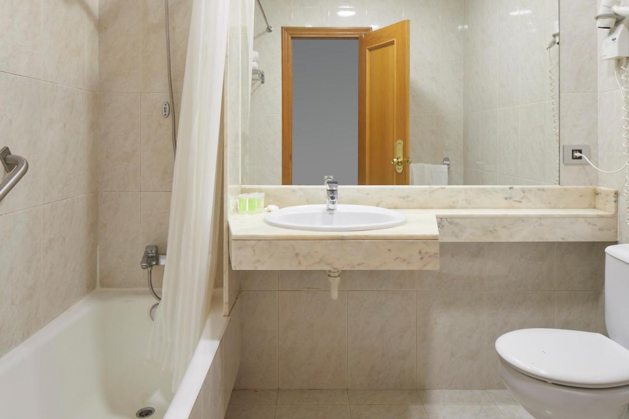 Pension Alemana Сан-Себастьян Экстерьер фото